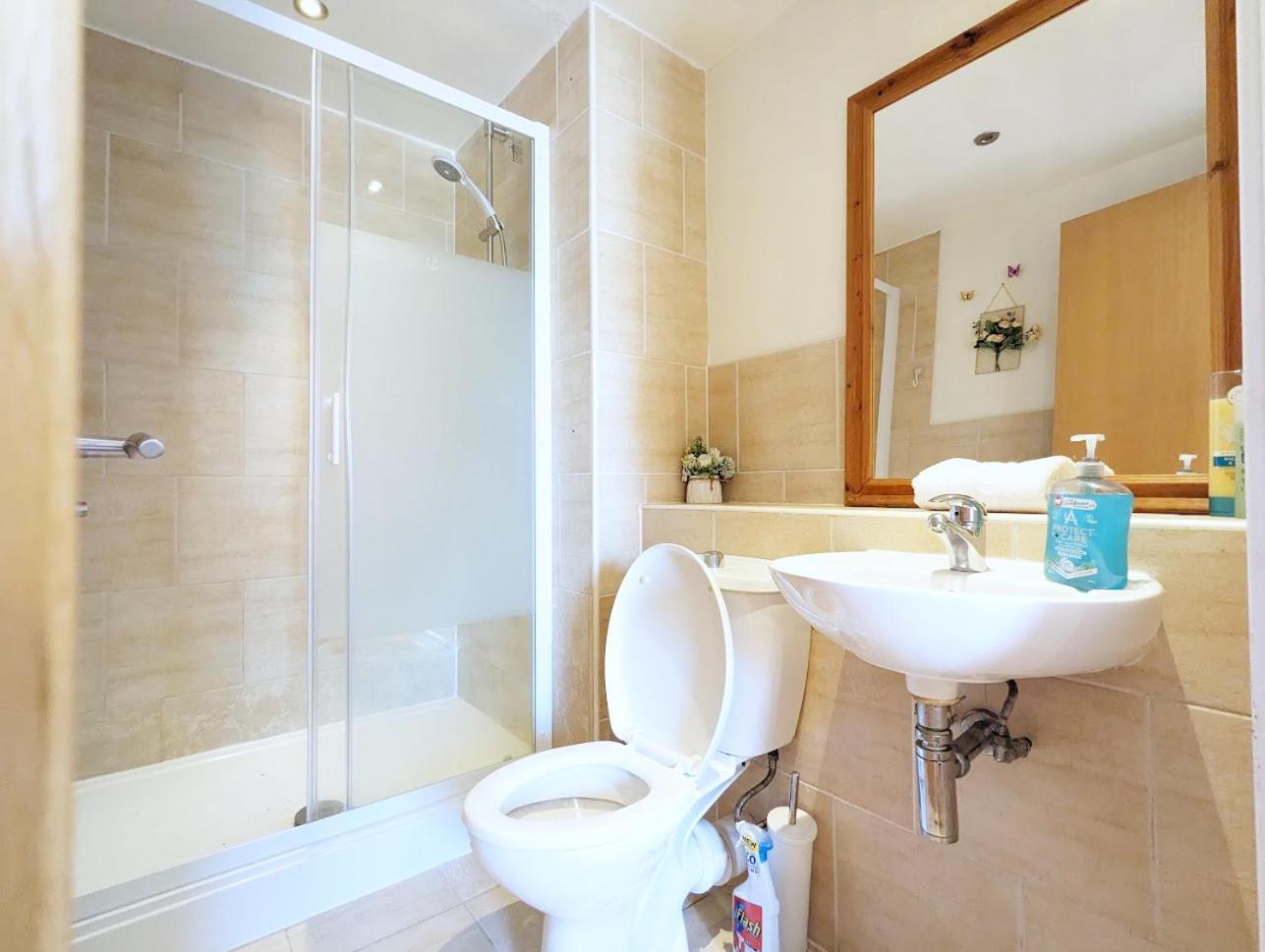 Guest In City Centre Near Key Attractions